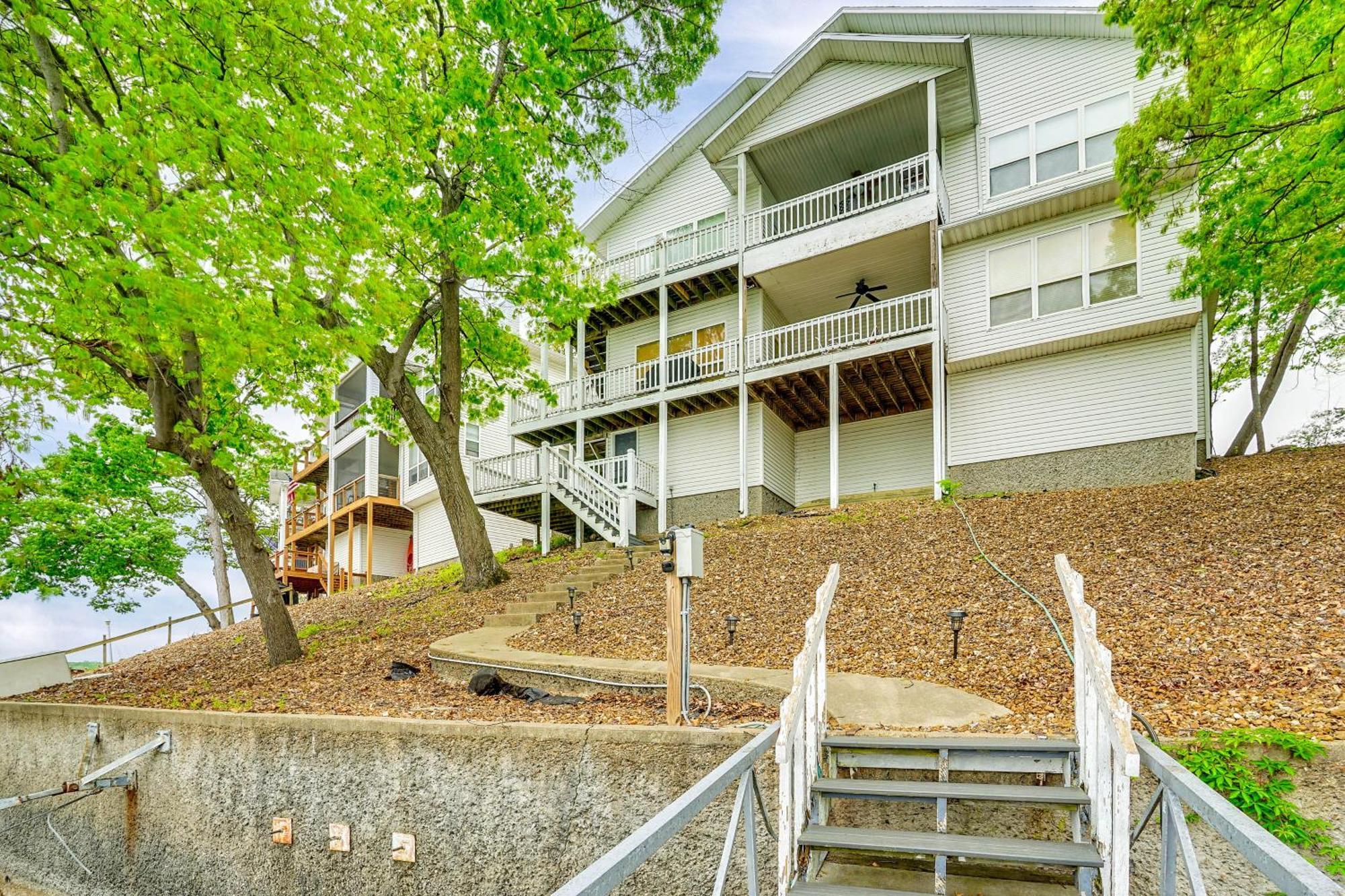 Townhouse With Shared Dock On Lake Of The Ozarks! Exteriör bild