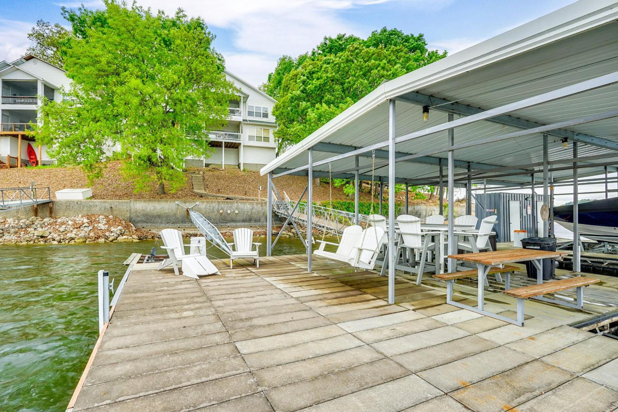 Townhouse With Shared Dock On Lake Of The Ozarks! Exteriör bild