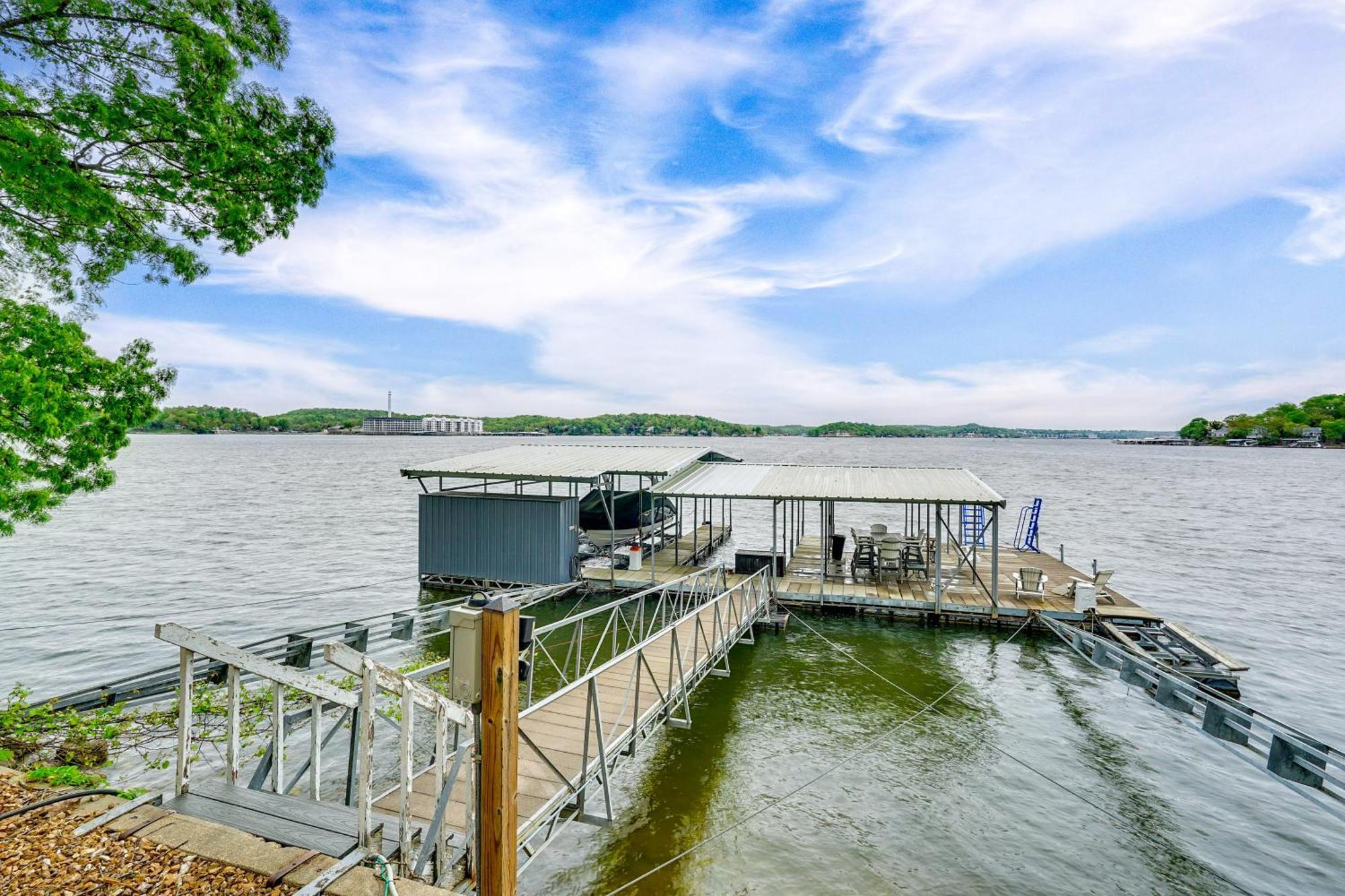 Townhouse With Shared Dock On Lake Of The Ozarks! Exteriör bild